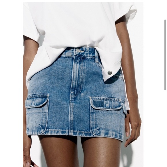 Zara Blue Denim Cargo mini skirt Size Medium - Picture 7 of 11